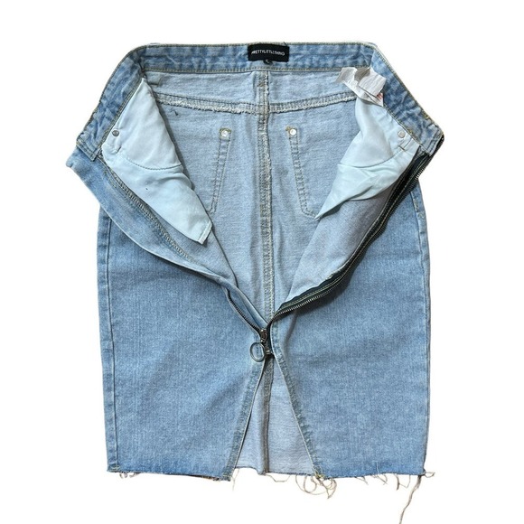 Pretty Little Thing Light Wash High Waist Midi Denim Skirt Front Zip US Size 2 - Picture 5 of 8